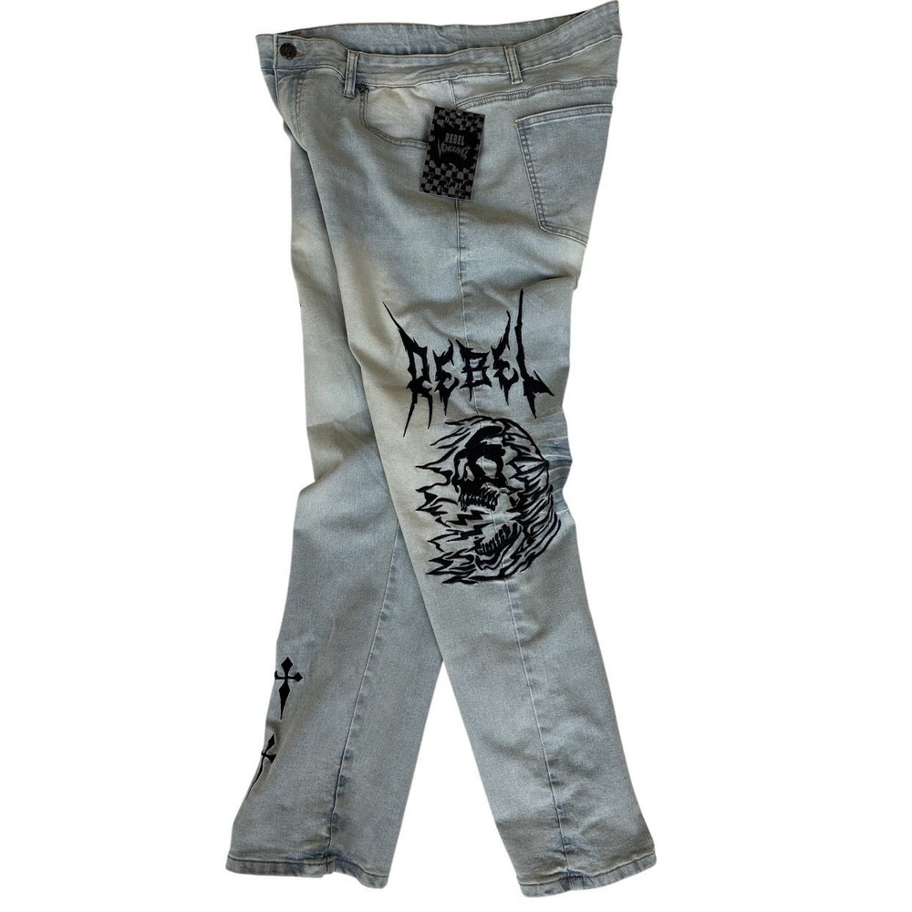 Rebel Vengeance Jeans Men's Size‎ 36 Skulls Graphic Embroidered Straight Leg